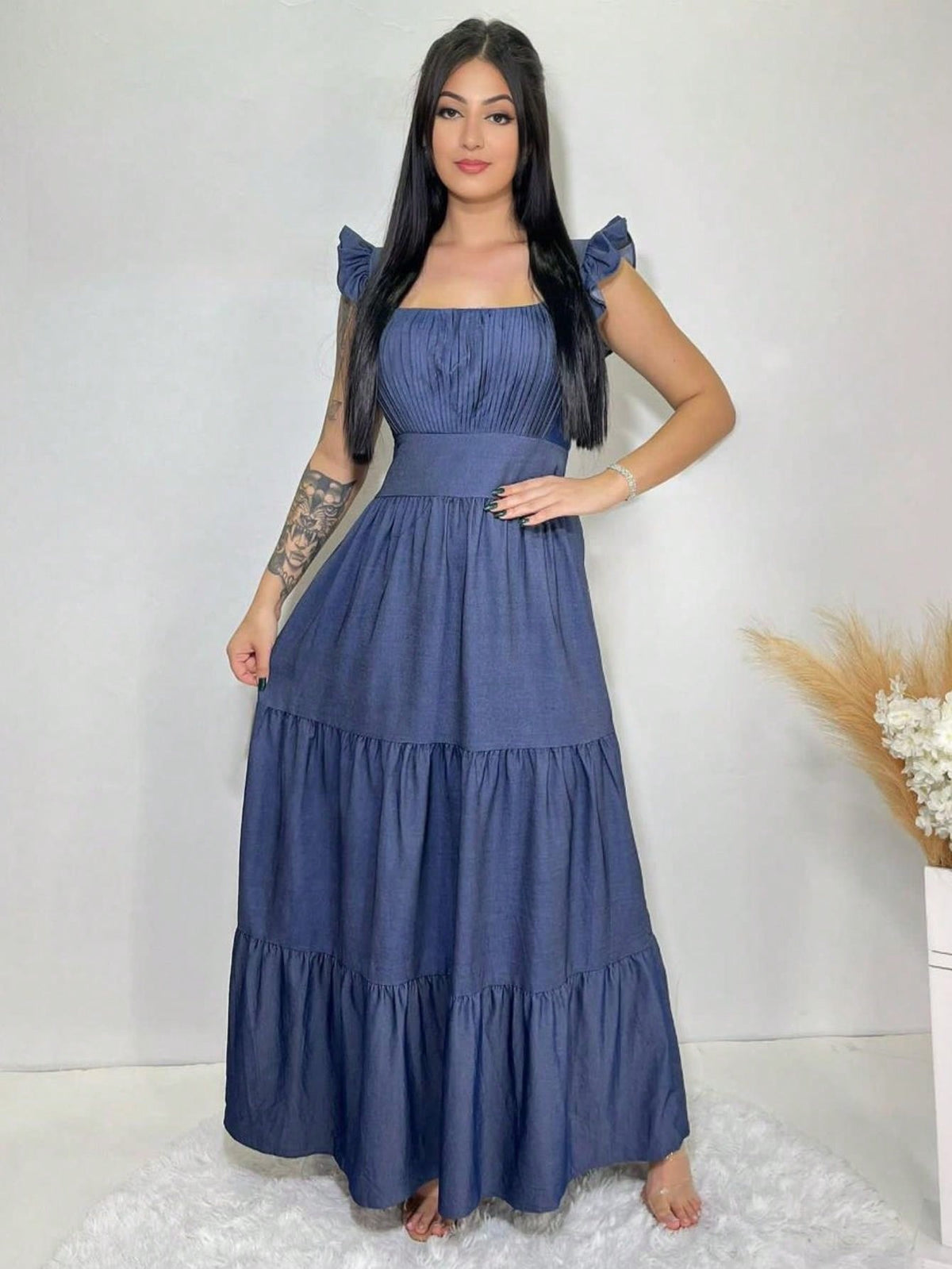 Vestido Longo Jeans com Detalhes de Luxo