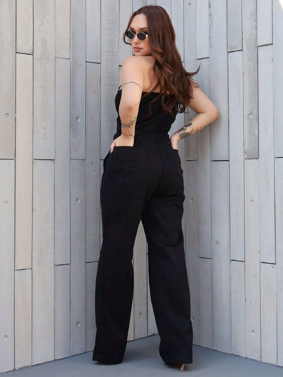 Macacão Ombro à Mostra