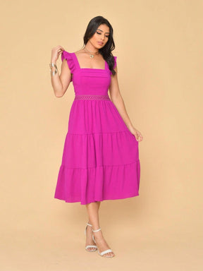 Vestido Midi Duna Lisa com Babado nas Mangas e Renda na Cintura