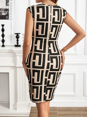 Vestido Plissado Feminino - Sem Mangas