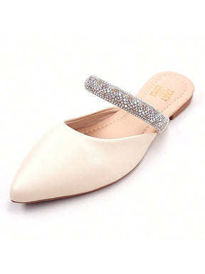 Sapato Mule com Pedraria e Strass
